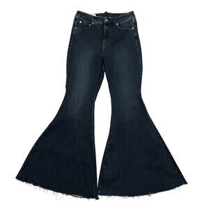 We The Free People CRVY Size 31 Super High Rise Ma Cherie Lace Up Jean Flare Raw